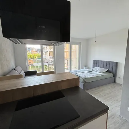 Sofia New Quiet And Near Center Apartamento